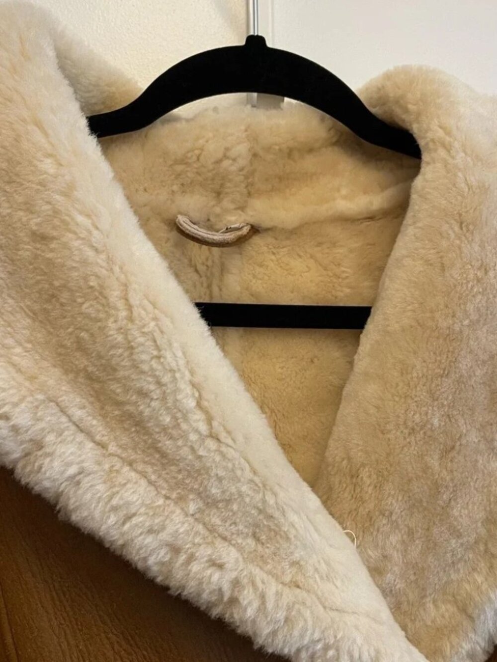 Andrew Marc Genuine Shearling Sheepskin Coat Camel Oversized Shawl Collar - Picture 2 of 4